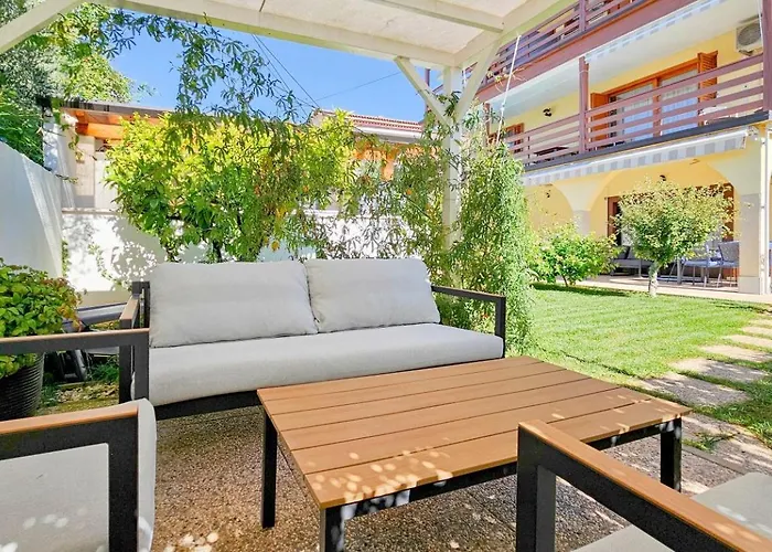 Flego 2 Novigrad Istria