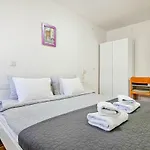 Flego 2 Apartman *